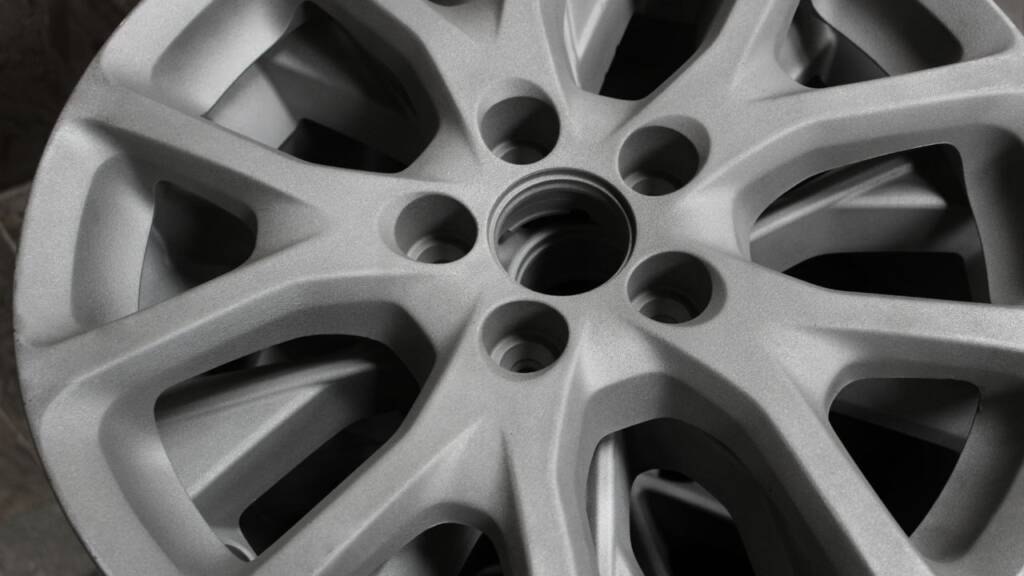 Obrazek przedsatwia felgę