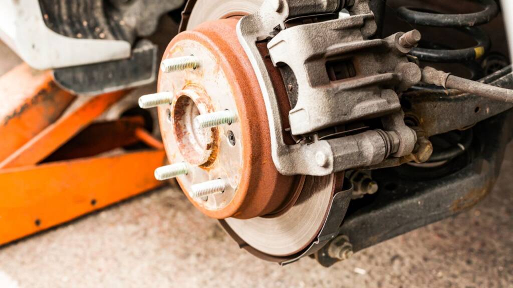 Obrazek przedstawia tarcze hamulcowe